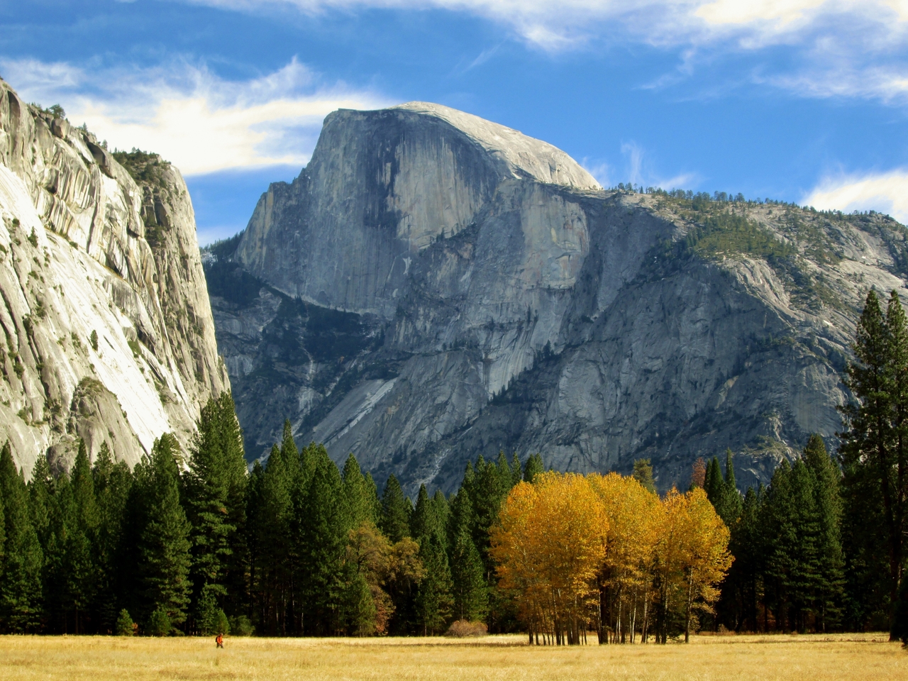 Half Dome in Autumn photo by Pixabay