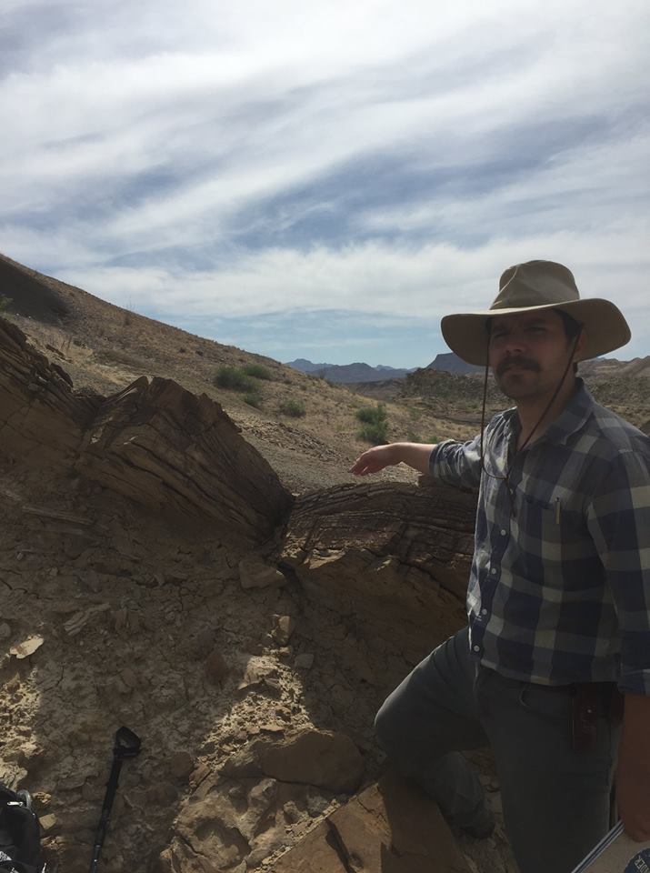 Shiller discussing the geologic history of the Late Cretaceous in Big Bend. Photo by Sam Cason.